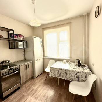 Сдается 1-комнатная квартира, 43 м²