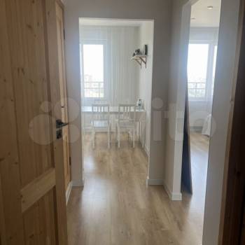 Сдается 1-комнатная квартира, 38 м²