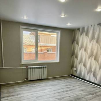 Продается 1-комнатная квартира, 32 м²