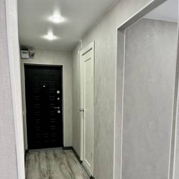 Продается 1-комнатная квартира, 32 м²