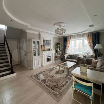 Продается Дом, 200 м²