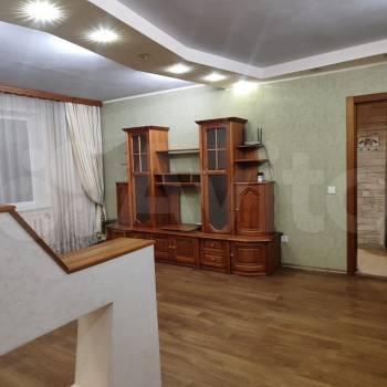 Продается Многокомнатная квартира, 80,9 м²