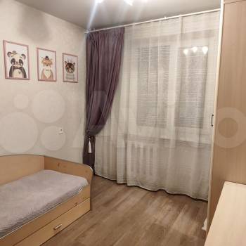 Продается Многокомнатная квартира, 80,9 м²