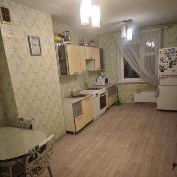 Сдается Многокомнатная квартира, 72,5 м²