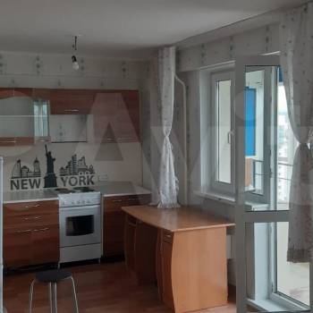 Сдается 1-комнатная квартира, 35 м²