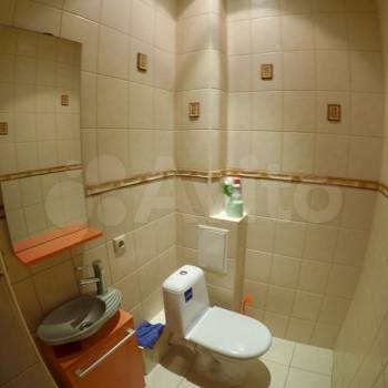 Сдается Многокомнатная квартира, 130 м²