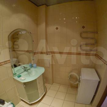 Сдается Многокомнатная квартира, 130 м²