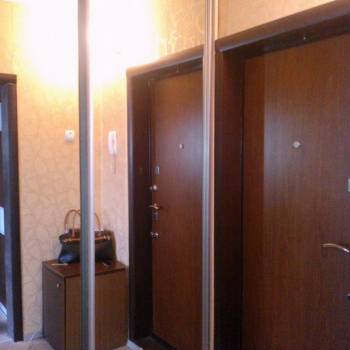 Продается 1-комнатная квартира, 32 м²