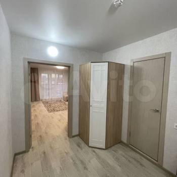 Сдается 1-комнатная квартира, 38 м²
