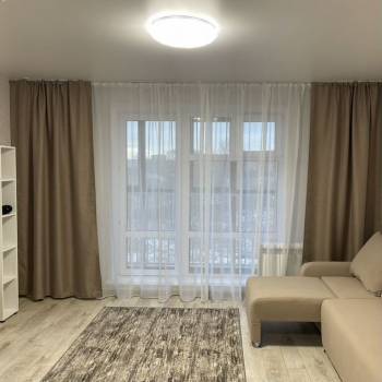 Сдается 1-комнатная квартира, 38 м²