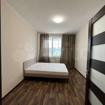 Сдается 2-х комнатная квартира, 60 м²