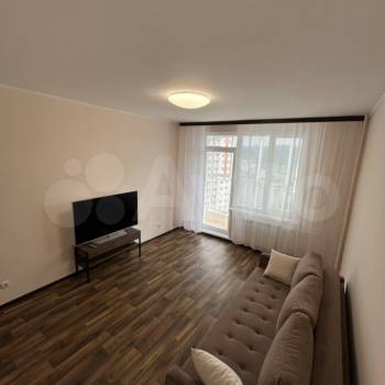 Сдается 2-х комнатная квартира, 60 м²