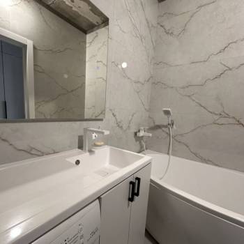 Продается 1-комнатная квартира, 34 м²