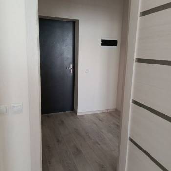 Продается 1-комнатная квартира, 38 м²