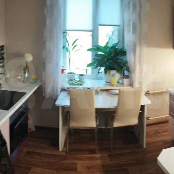 Продается 1-комнатная квартира, 40 м²