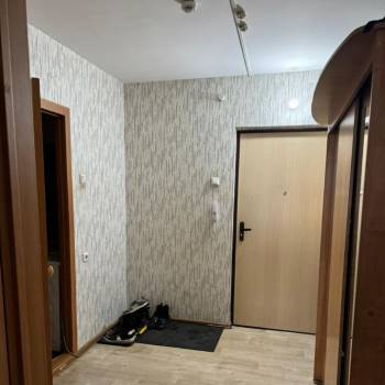 Сдается 1-комнатная квартира, 39 м²