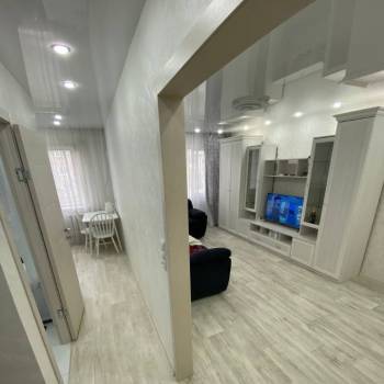 Продается 1-комнатная квартира, 35 м²