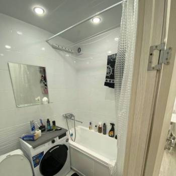 Продается 1-комнатная квартира, 35 м²