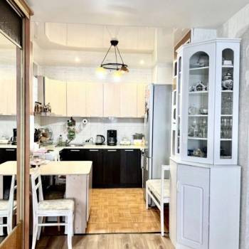 Продается 2-х комнатная квартира, 49 м²