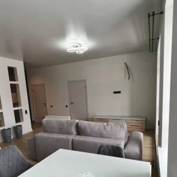 Сдается 2-х комнатная квартира, 65 м²