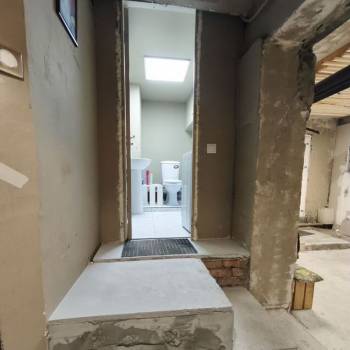 Продается Нежилое помещение, 160 м²