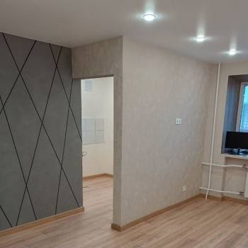 Продается 1-комнатная квартира, 32 м²