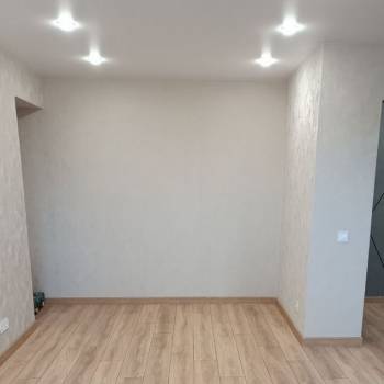Продается 1-комнатная квартира, 32 м²