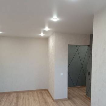 Продается 1-комнатная квартира, 32 м²