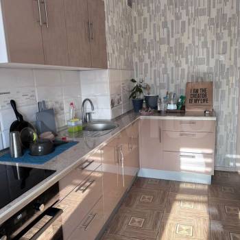 Сдается 2-х комнатная квартира, 61 м²