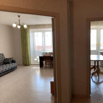 Сдается 1-комнатная квартира, 52 м²