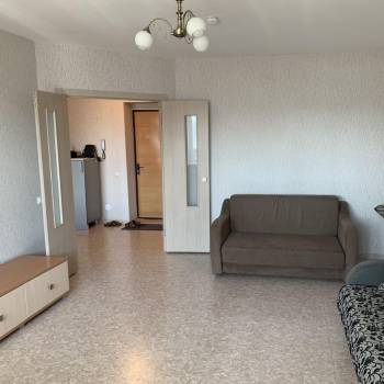 Сдается 1-комнатная квартира, 52 м²