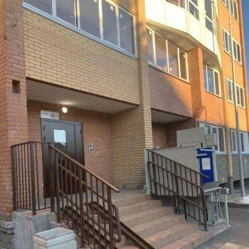 Сдается 1-комнатная квартира, 52 м²