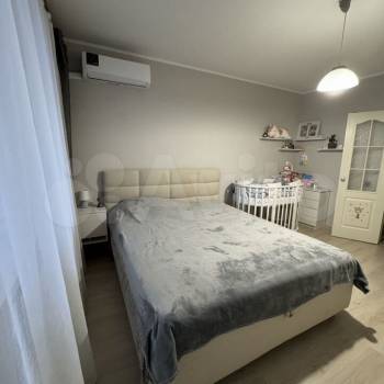 Продается 1-комнатная квартира, 37,7 м²