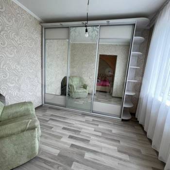 Продается Многокомнатная квартира, 85 м²