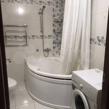 Сдается 2-х комнатная квартира, 72 м²