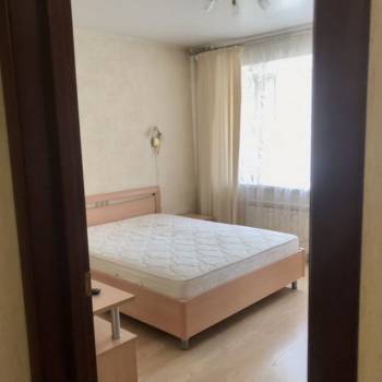 Сдается 2-х комнатная квартира, 72 м²