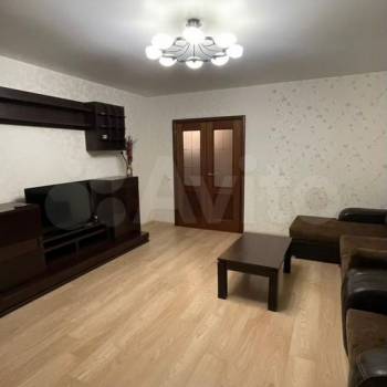 Сдается 2-х комнатная квартира, 72 м²