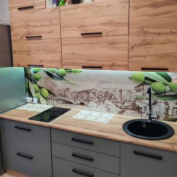 Продается 1-комнатная квартира, 32 м²