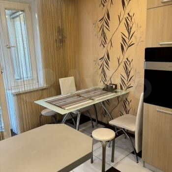 Сдается 2-х комнатная квартира, 54 м²