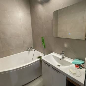 Сдается 2-х комнатная квартира, 68 м²