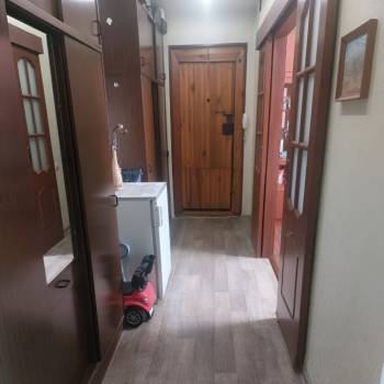 Продается Многокомнатная квартира, 82,9 м²