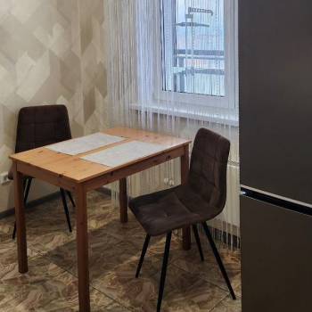 Сдается 1-комнатная квартира, 41 м²