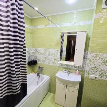 Сдается 2-х комнатная квартира, 64 м²