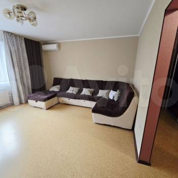 Сдается 2-х комнатная квартира, 64 м²