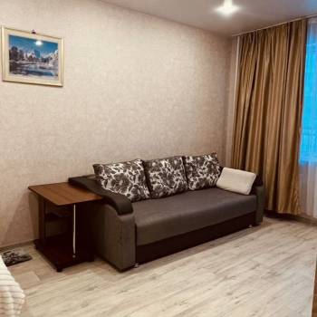 Сдается 1-комнатная квартира, 38 м²