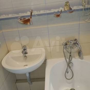 Сдается Многокомнатная квартира, 56 м²