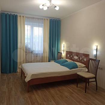 Продается Многокомнатная квартира, 82 м²
