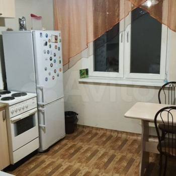 Сдается 1-комнатная квартира, 40 м²