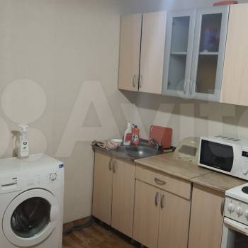 Сдается 1-комнатная квартира, 40 м²