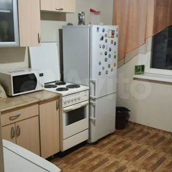 Сдается 1-комнатная квартира, 40 м²